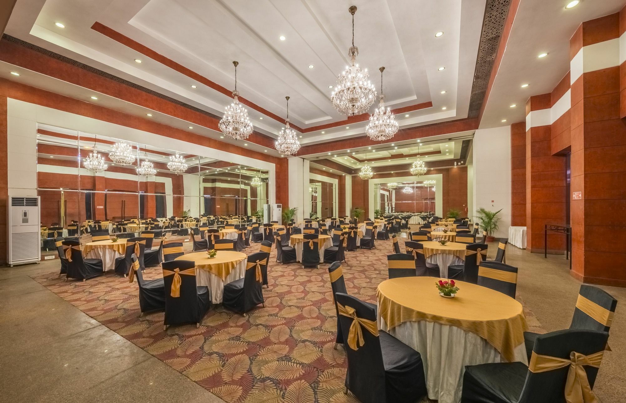 Hotel Hindusthan International, Bhubaneswar Luaran gambar